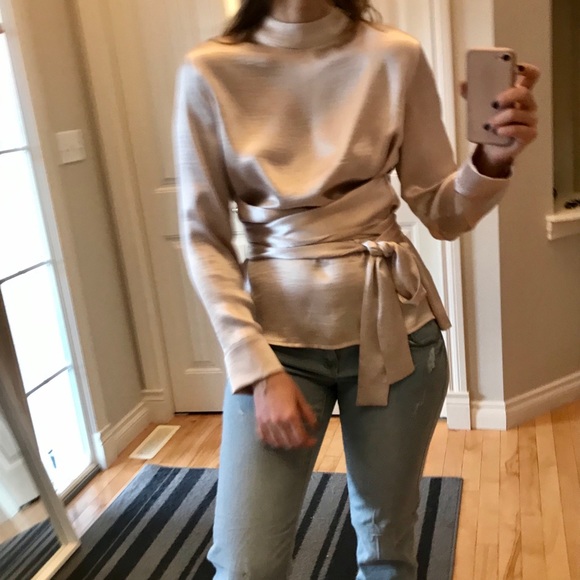 Satin long sleeve blouse - Picture 1 of 6